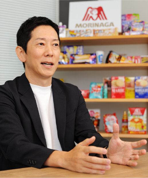折見 直彦 氏